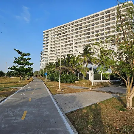 Lujosa Suite, Bella Vista Al Mar Apartment
