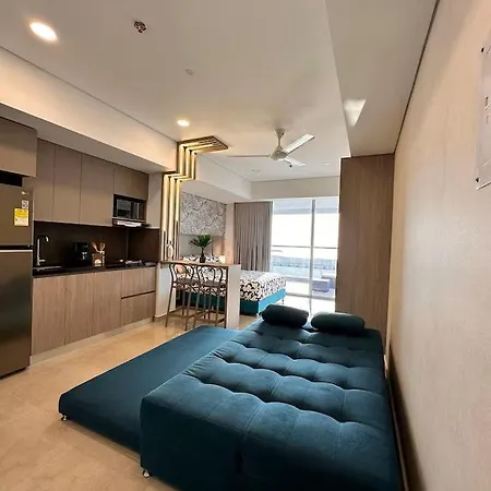 Lujosa Suite, Bella Vista Al Mar Apartamento *